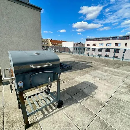Hideaway With Terrace And Bbq * براغ